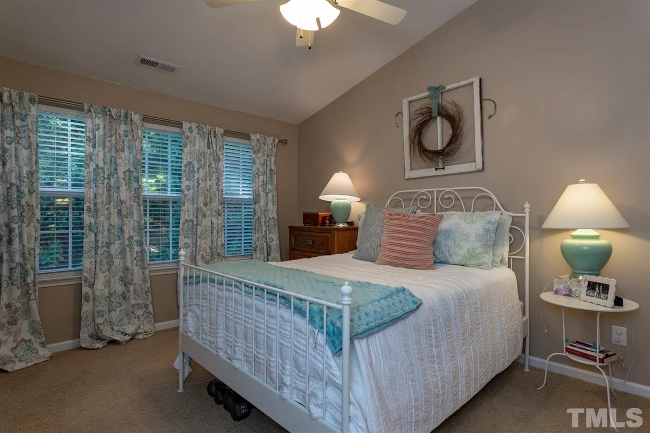 4431 Sugarbend Way Raleigh, NC 27606 - Photo 14 of 25 Gallery Image 14