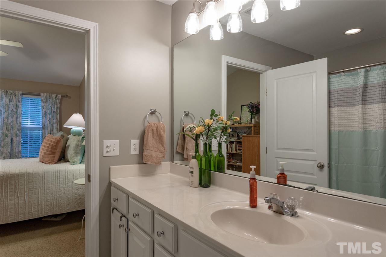 4431 Sugarbend Way Raleigh, NC 27606 - Photo 18 of 25 Gallery Image 18