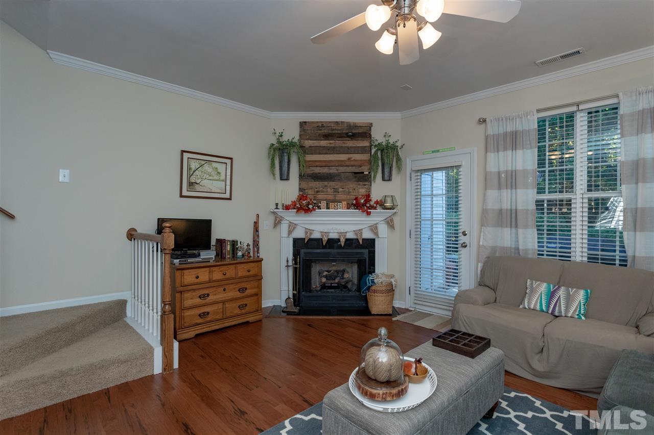 4431 Sugarbend Way Raleigh, NC 27606 - Photo 10 of 25 Gallery Image 10