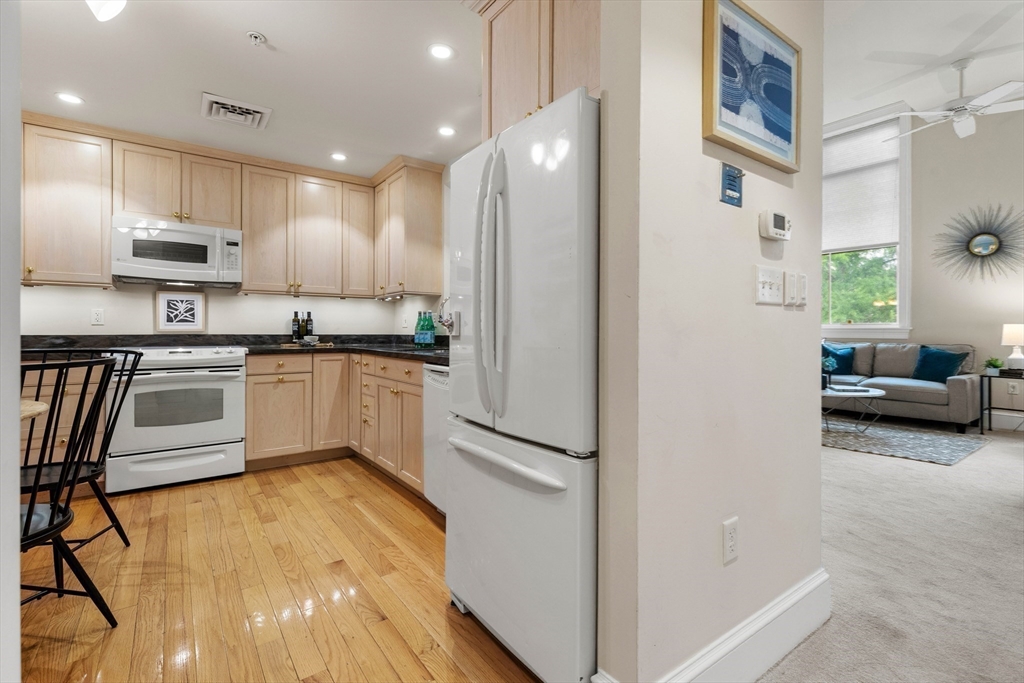 33 Forest Street, Unit 310 Lexington, MA 02421 - Photo 10 of 23
