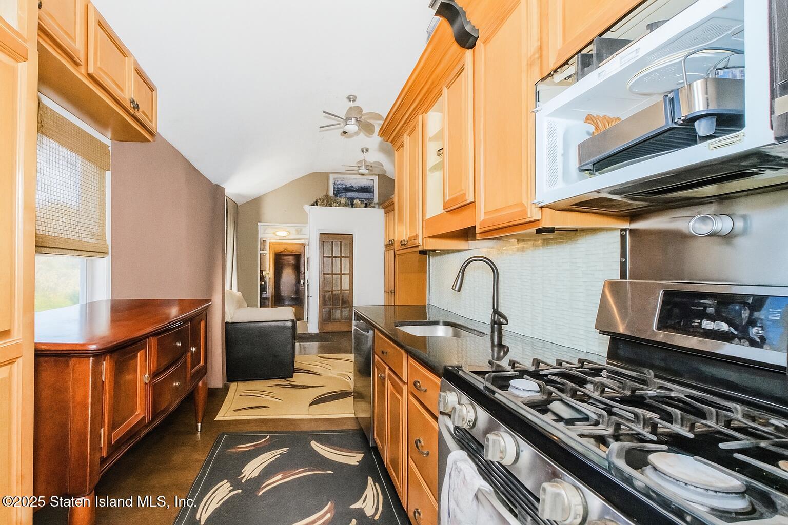 1 Milbank Road Staten Island, NY 10306 - Photo 8 of 34 Photo Oct 27, 2025, 08_57_54 PM (4)