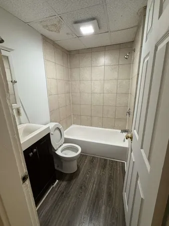 $2,000 | 106 River Street, Unit 1, Haverhill, MA 01832