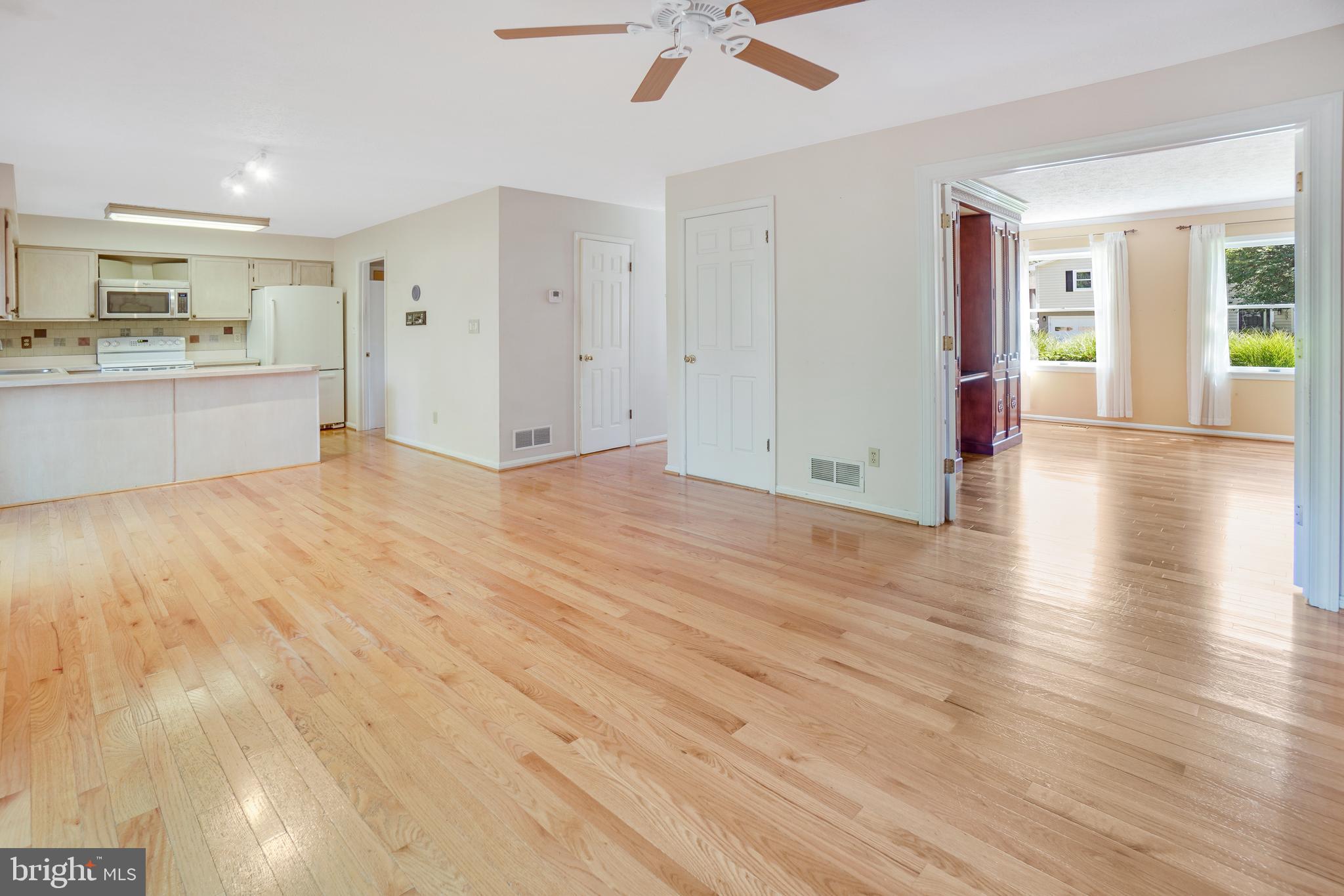 2730 Crestview Road Riva, MD 21140 - Photo 13 of 47 Family Room/Kitchen