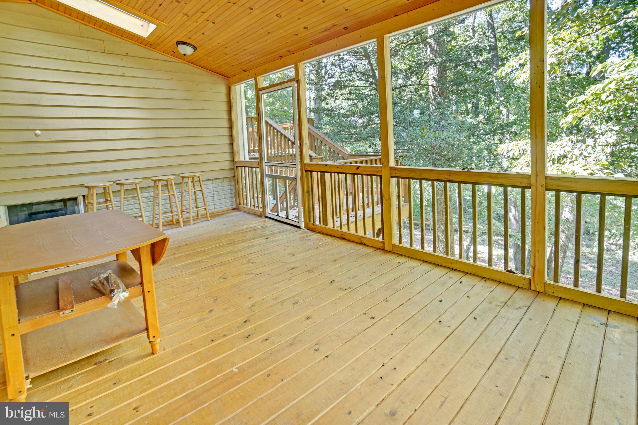 2730 Crestview Road Riva, MD 21140 - Photo 19 of 47 Spacious Screened Porch (off garage)