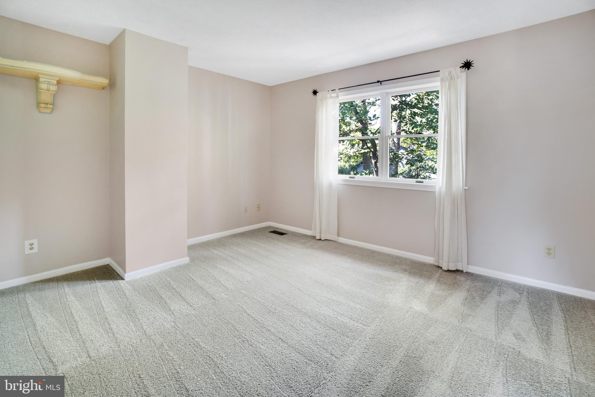 2730 Crestview Road Riva, MD 21140 - Photo 26 of 47 Second bedroom - new carpet - faces woods