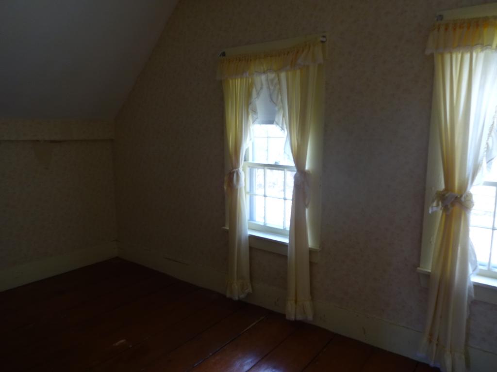379 Center Road Bradford, NH 03221 - Photo 11 of 15