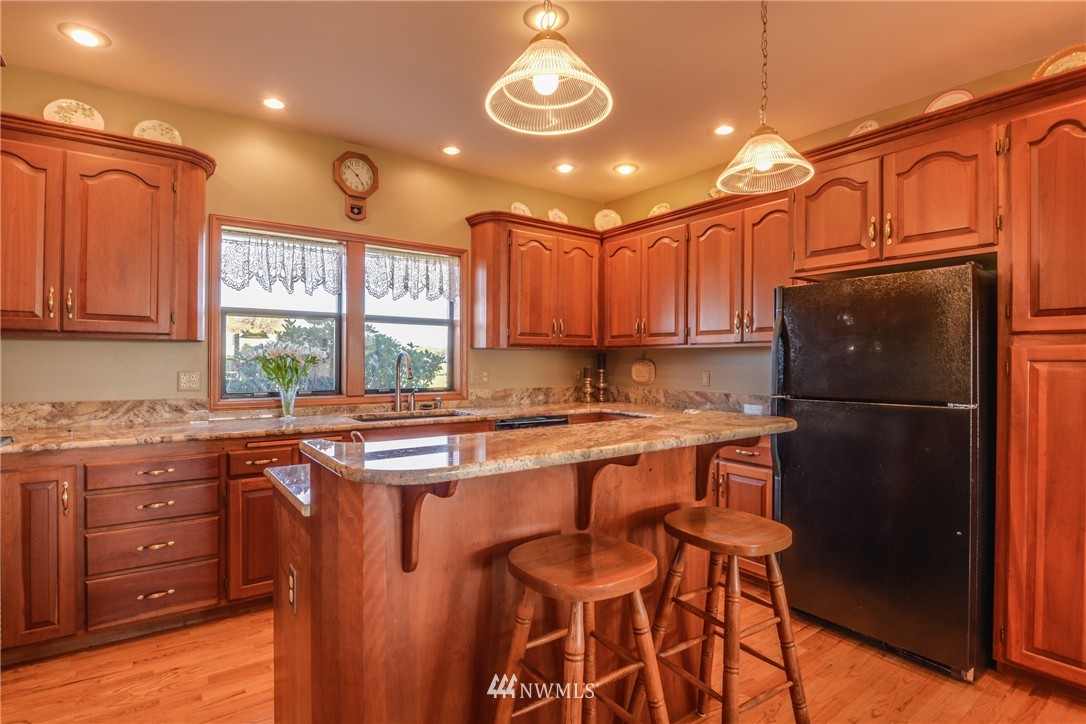 17224 Dunbar Road Mount Vernon, WA 98273 - Photo 14 of 25