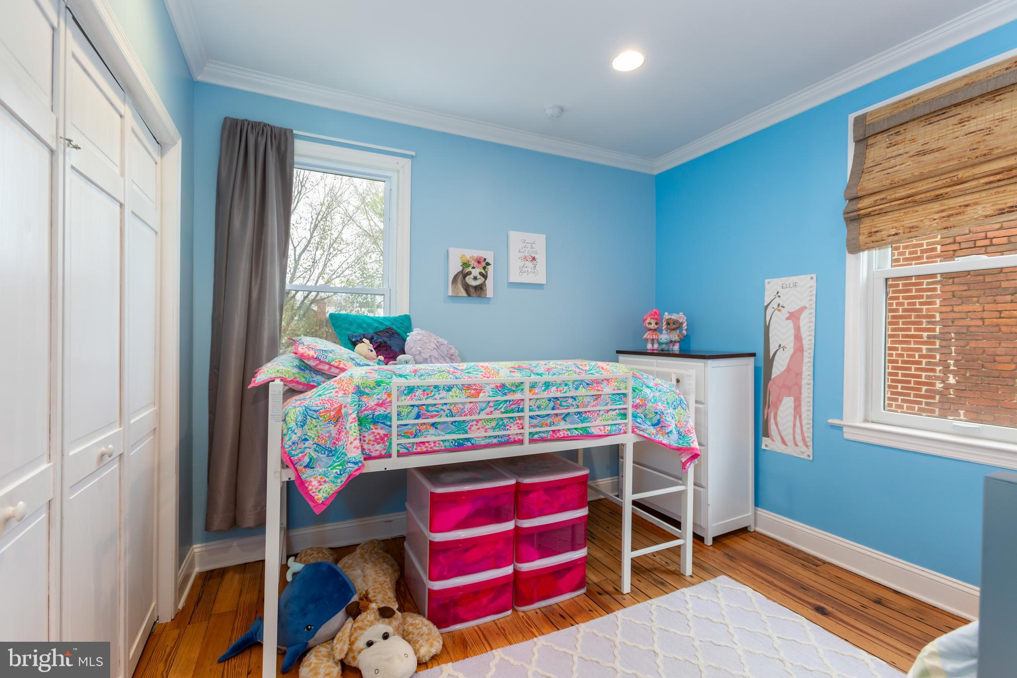 524 10th Street Southeast Washington, DC 20003 - Photo 12 of 20