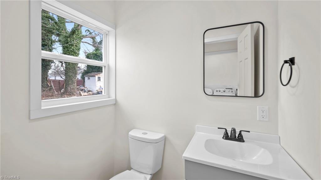 1603 Connor Place High Point, NC 27260 - Photo 9 of 23 Half Bath