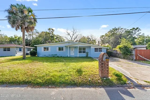 $250,000 | 8988 Castle Boulevard, Jacksonville, FL 32208