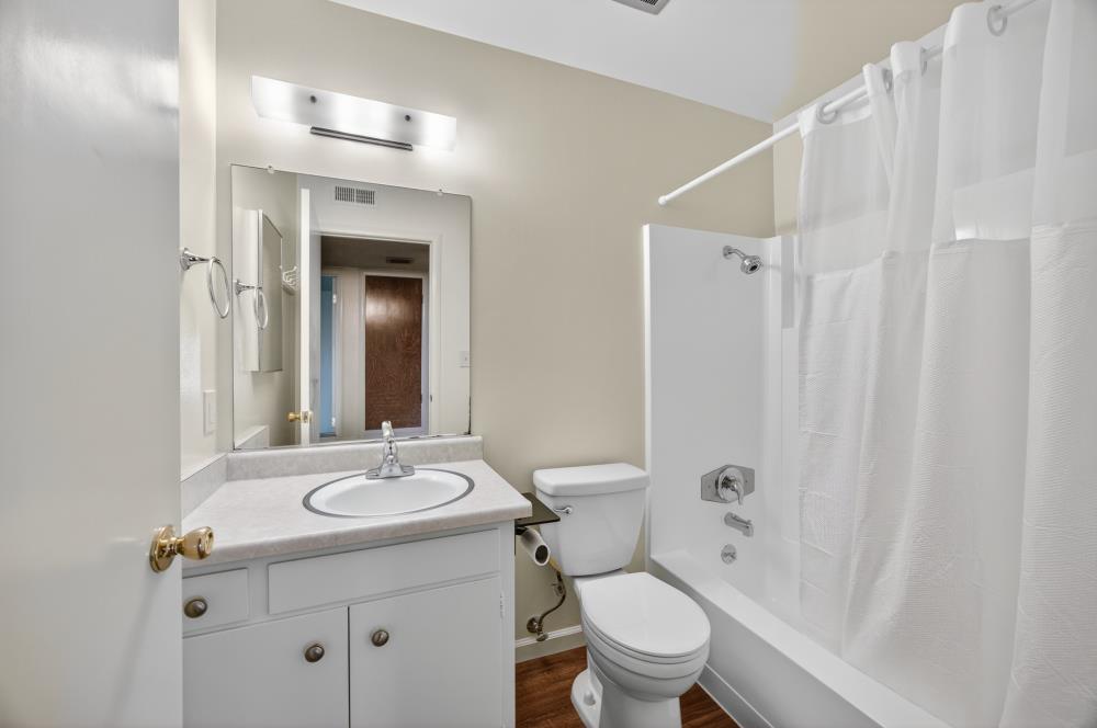 1913 Belcot Road Sacramento, CA 95825 - Photo 12 of 66