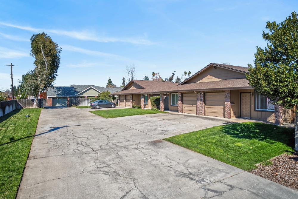 1913 Belcot Road Sacramento, CA 95825 - Photo 2 of 66