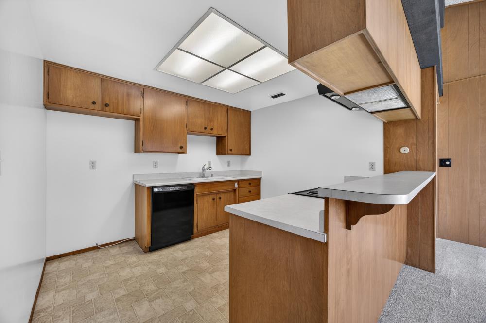 1913 Belcot Road Sacramento, CA 95825 - Photo 24 of 66