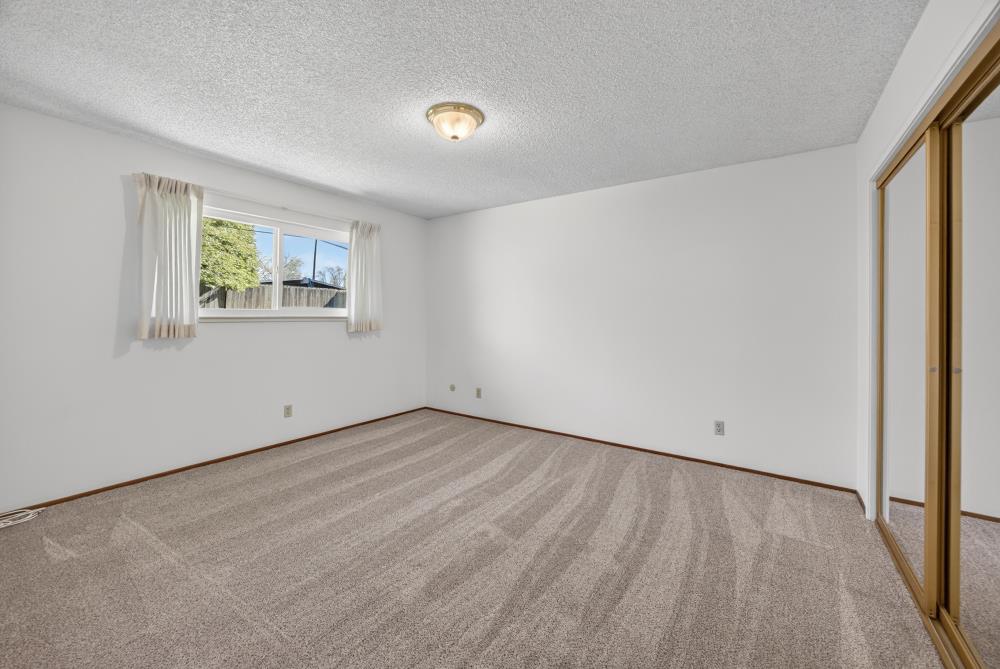 1913 Belcot Road Sacramento, CA 95825 - Photo 30 of 66