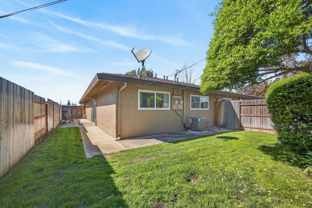 1913 Belcot Road Sacramento, CA 95825 - Photo 35 of 66