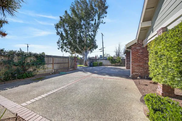 $1,698,000 | 1913 Belcot Road, Sacramento, CA 95825