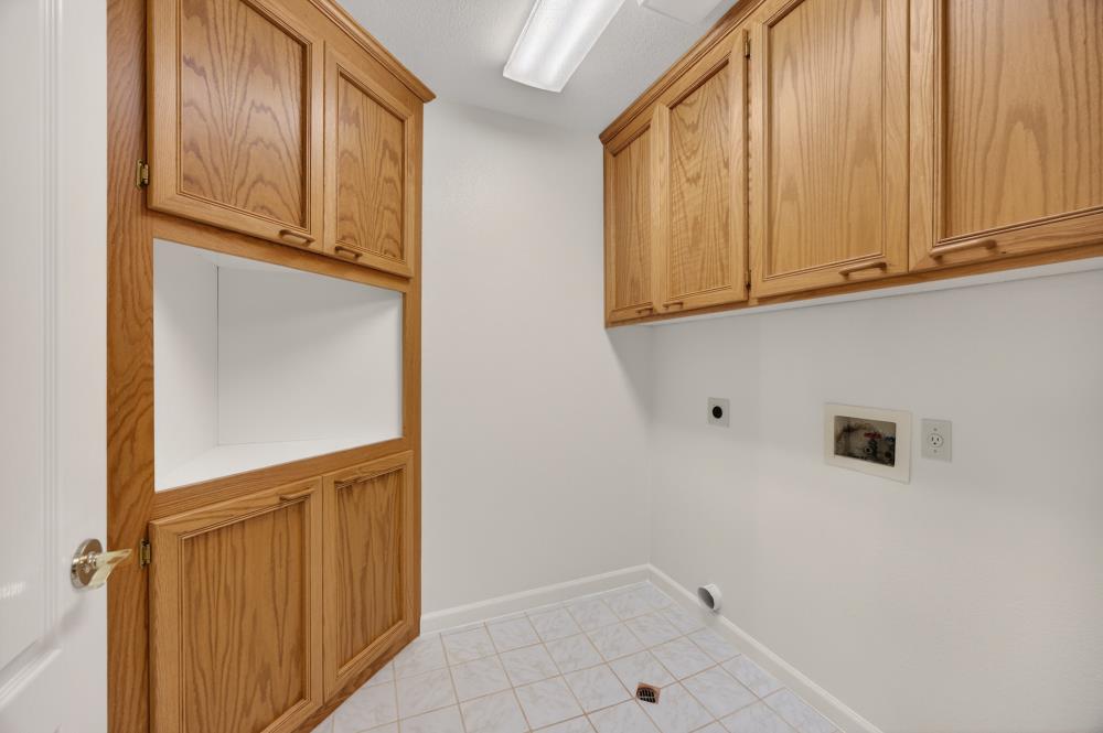 1913 Belcot Road Sacramento, CA 95825 - Photo 53 of 66