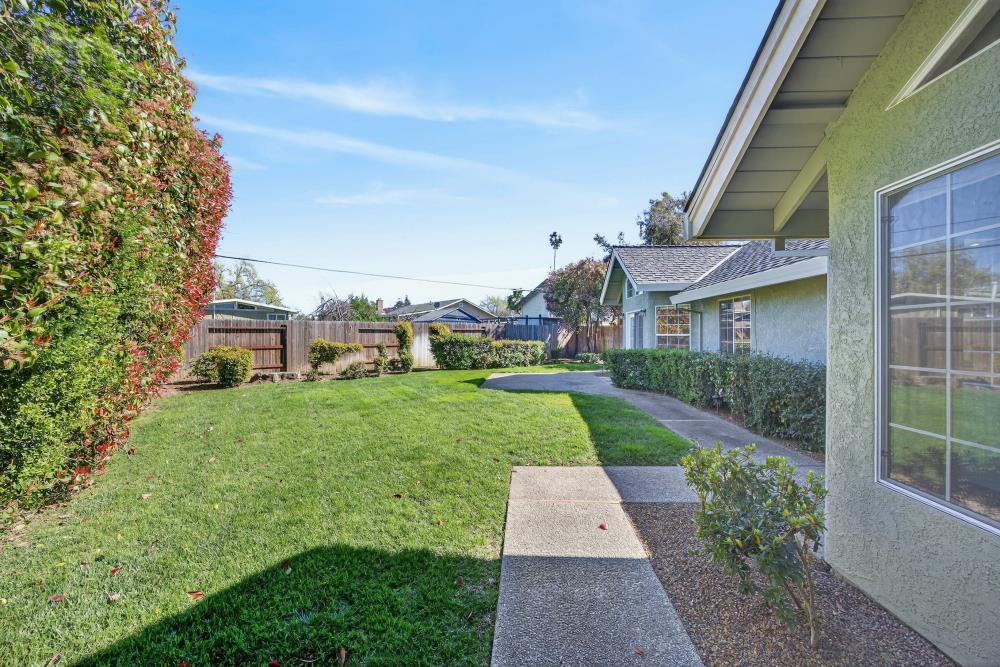 1913 Belcot Road Sacramento, CA 95825 - Photo 61 of 66