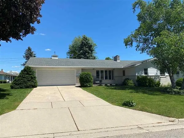 1520 30th Avenue, Monroe, WI 53566
