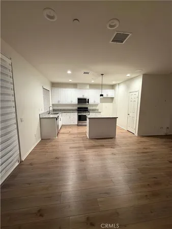 $2,850 | 11415 Ferro Street, Victorville, CA 92392