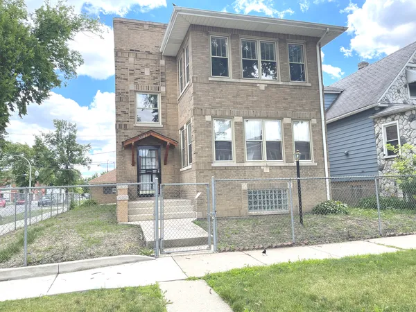 $599,999 | 5901 West Rice Street, Chicago, IL 60651