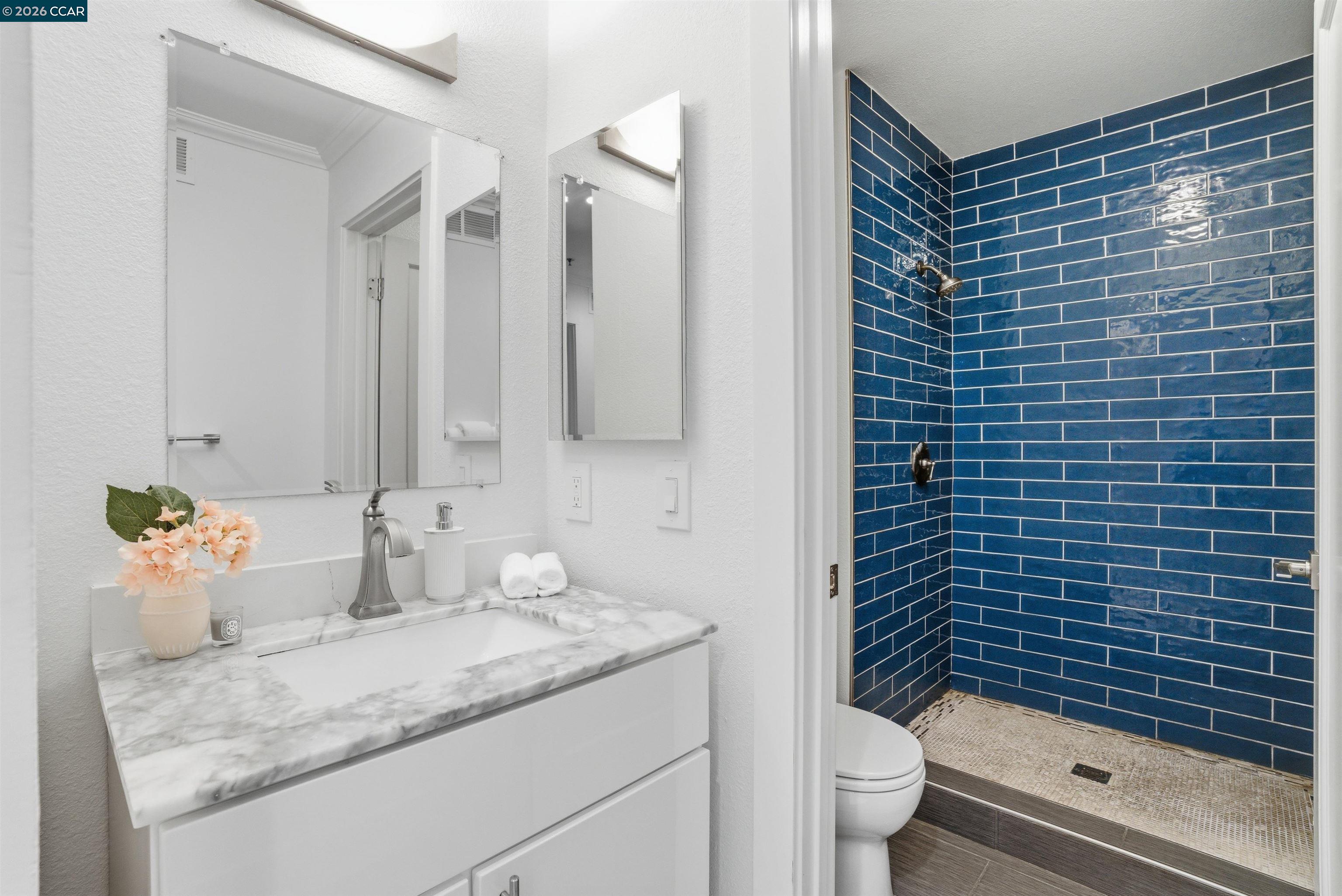 2560 Oak Road, Unit 122 Walnut Creek, CA 94597 - Photo 25 of 38