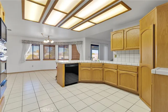 $532,000 | 20136 Ottawa Road, Apple Valley, CA 92308