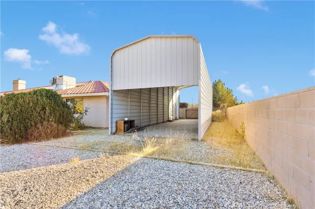 $532,000 | 20136 Ottawa Road, Apple Valley, CA 92308