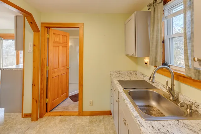 $249,900 | 59 Parker Road, Carroll, NH 03598