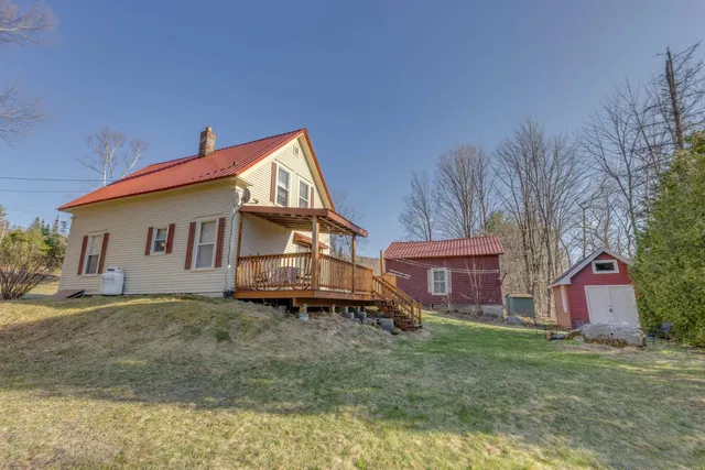 $249,900 | 59 Parker Road, Carroll, NH 03598