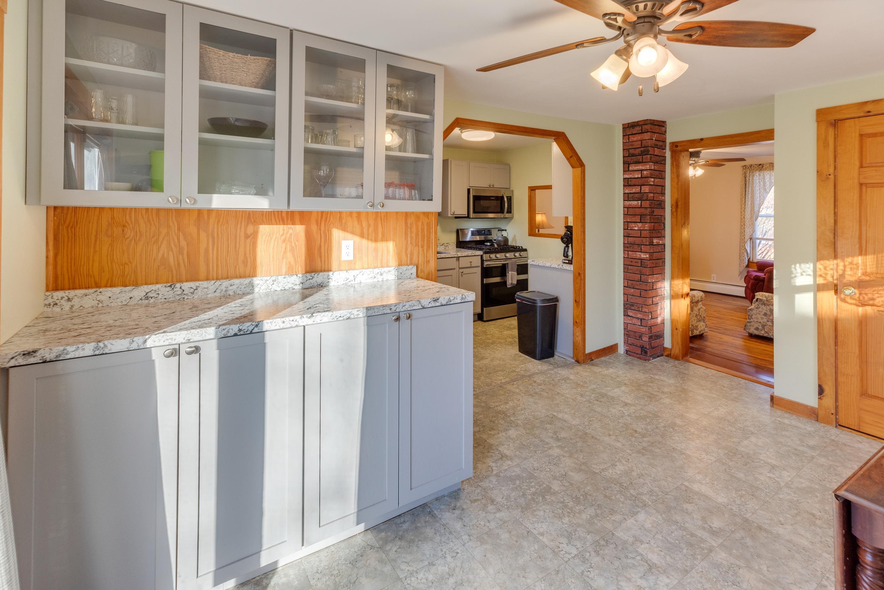 59 Parker Road Carroll, NH 03598 - Photo 9 of 58