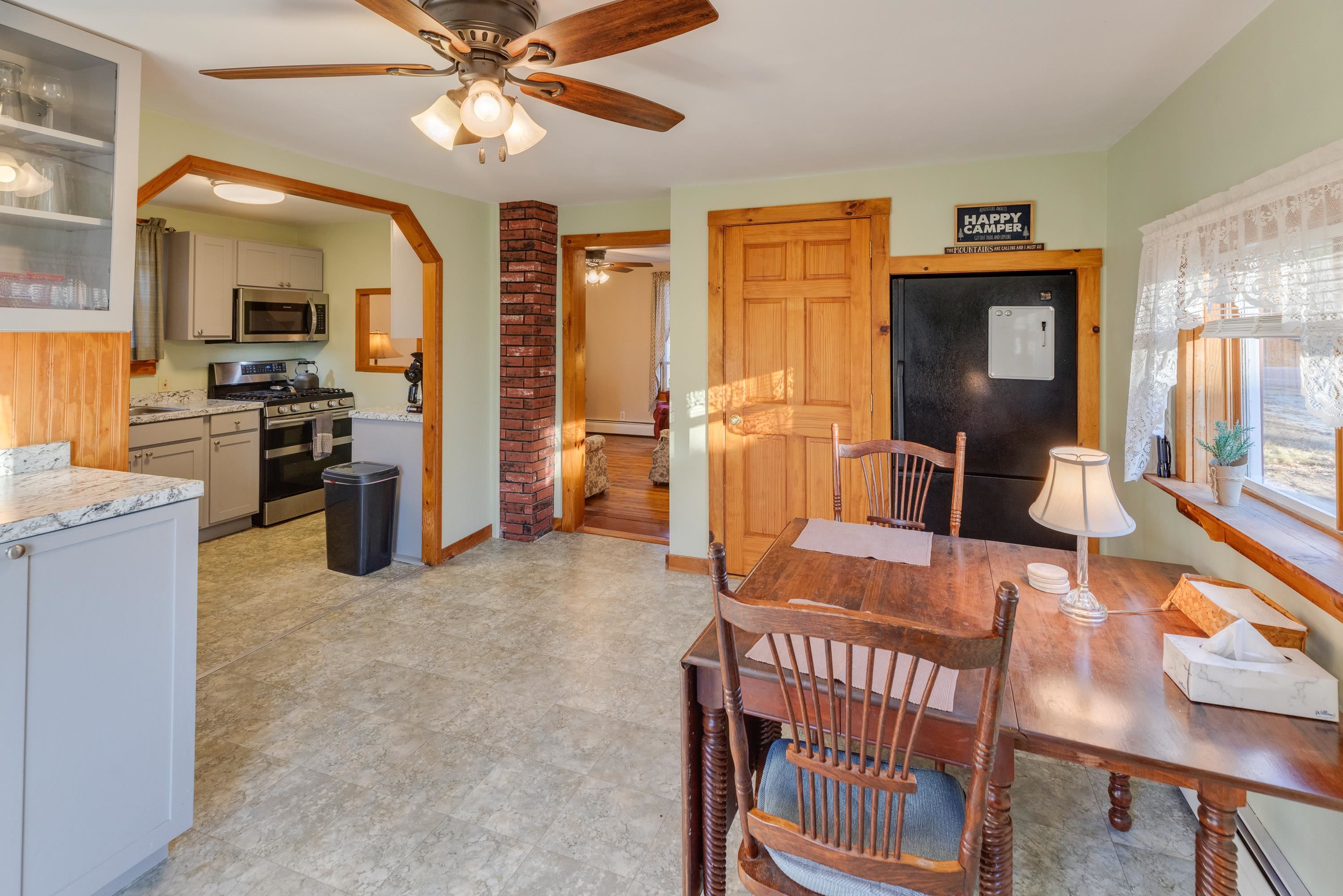 59 Parker Road Carroll, NH 03598 - Photo 10 of 58