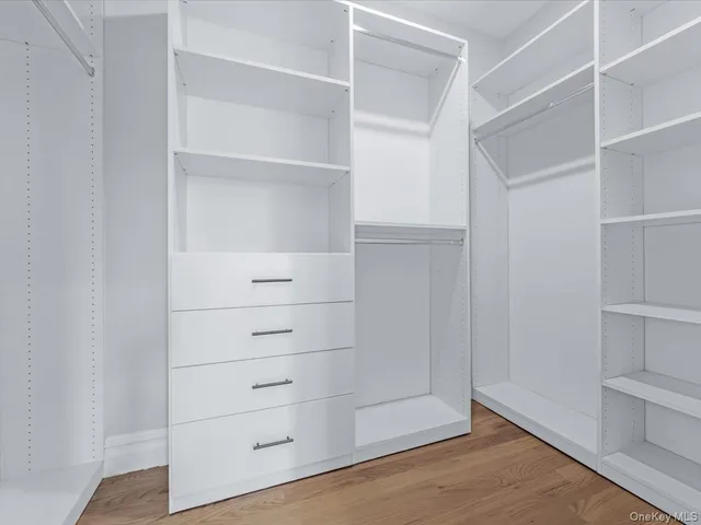 $2,399,000 | 233-17 38th Drive | Douglaston