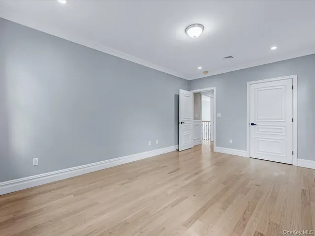 $2,399,000 | 233-17 38th Drive | Douglaston