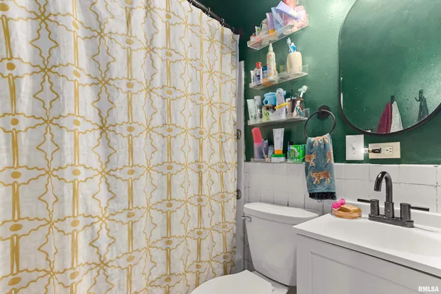 $149,900 | 1506 Woodbine Drive, Washington, IL 61571