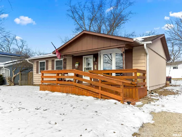 $149,900 | 1506 Woodbine Drive, Washington, IL 61571