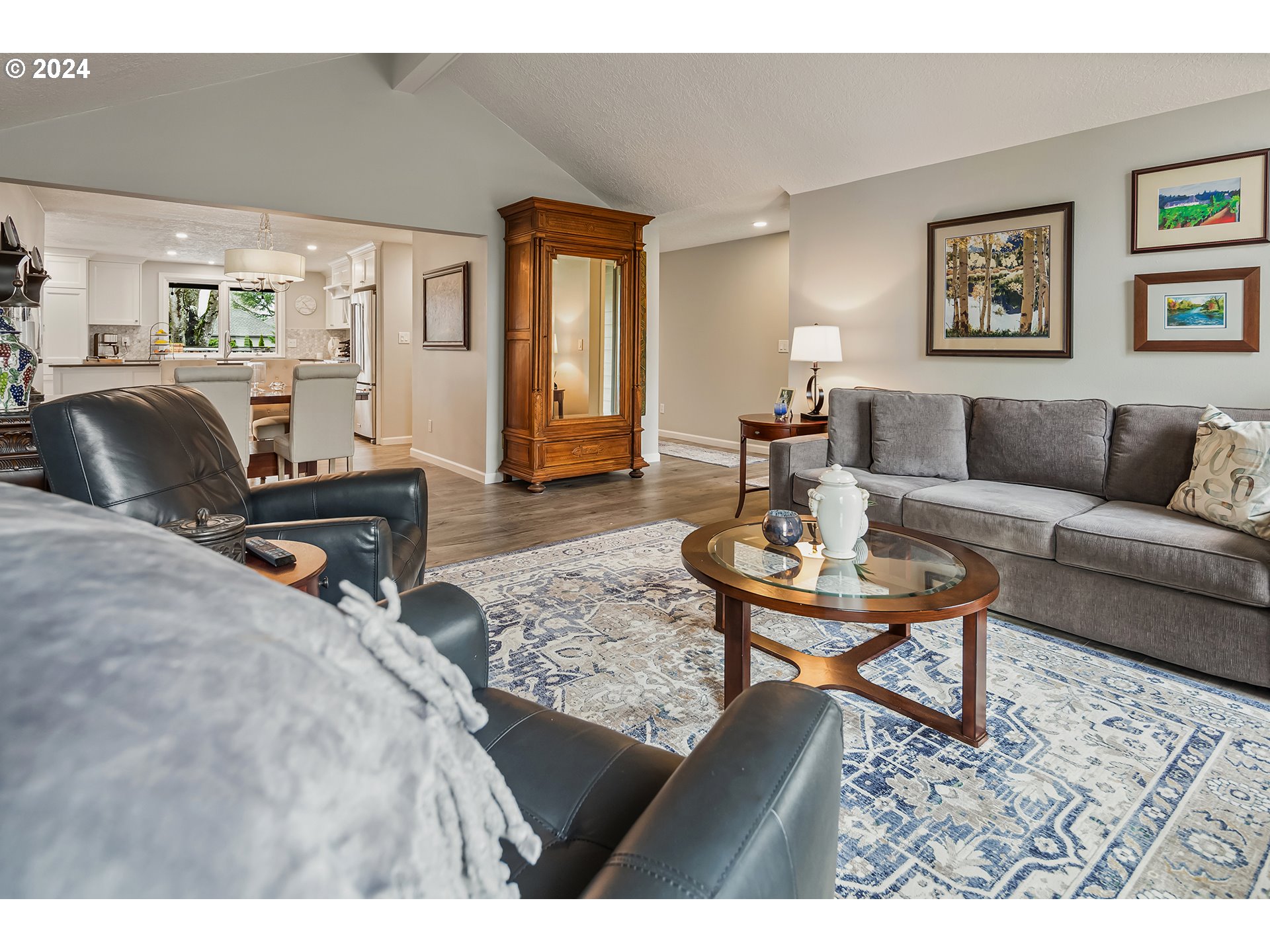 32325 Southwest Estates Post Road Wilsonville, OR 97070 - Photo 10 of 28 Gallery Image 10