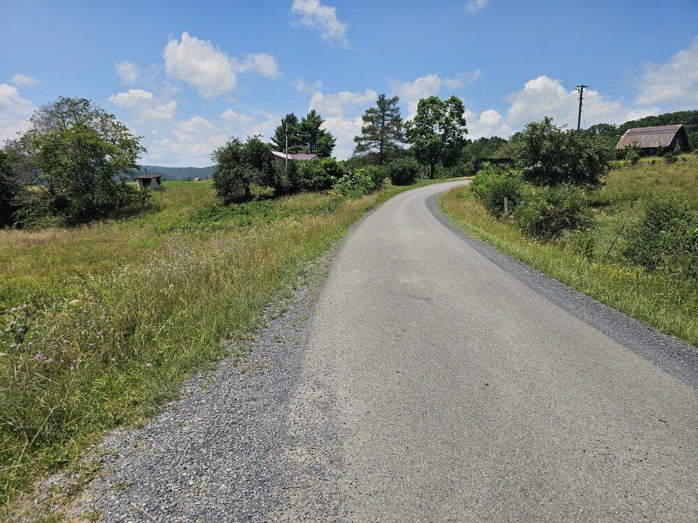 5618 Ellison Ridge Road Jumping Branch, WV 25969 - Photo 33 of 39 Gallery Image 33