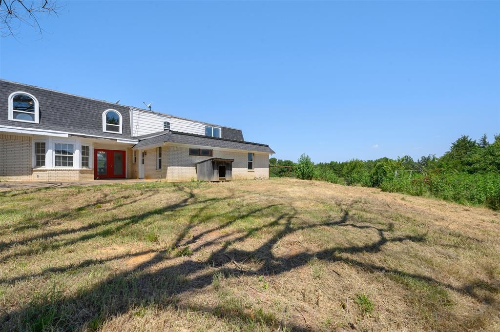 41 Kelsey Road Denison, TX 75021 - Photo 28 of 32 Backyard