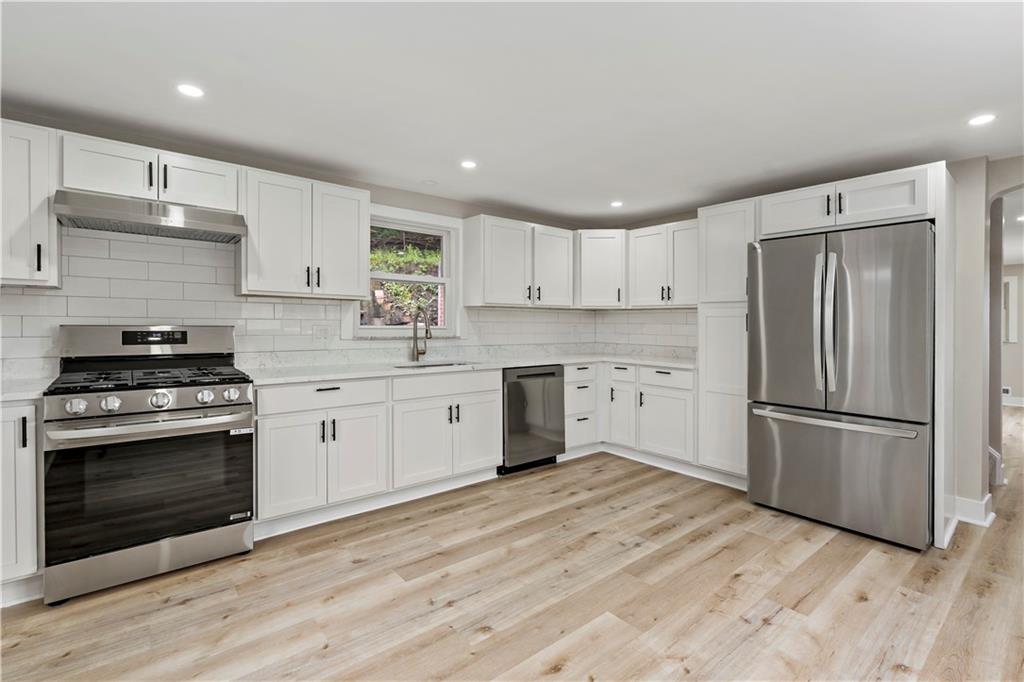 779 Bower Hill Road Bridgeville, PA 15017 - Photo 11 of 35 Gallery Image 11