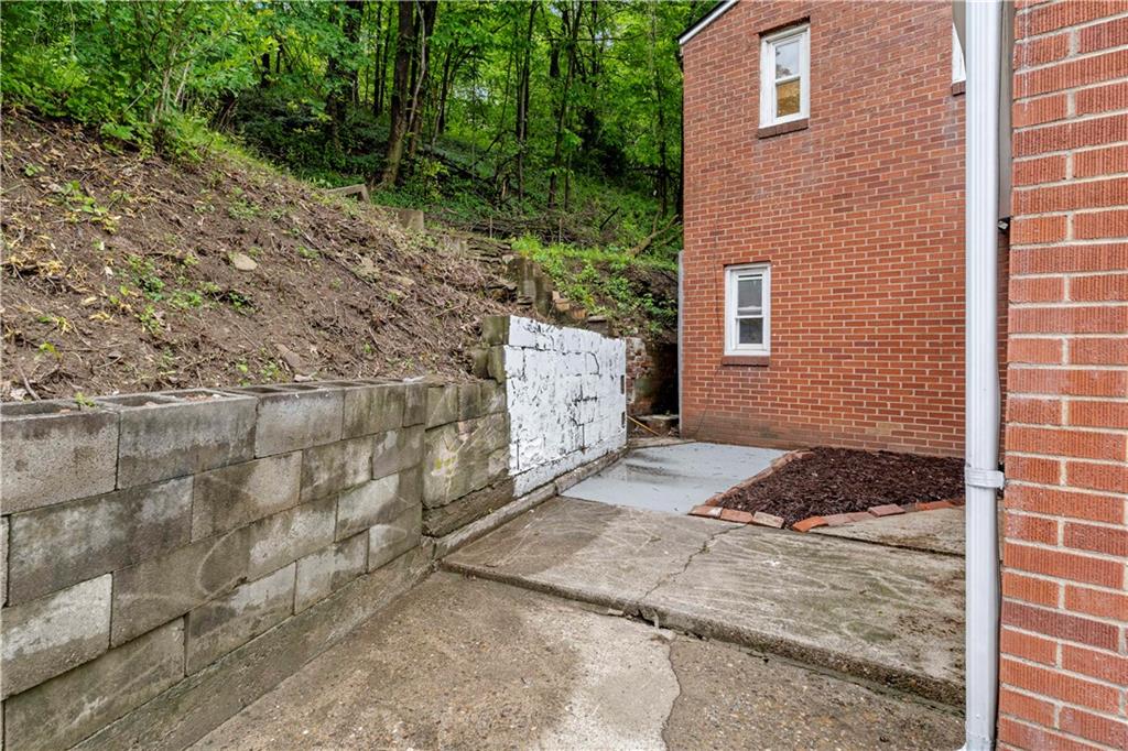 779 Bower Hill Road Bridgeville, PA 15017 - Photo 30 of 35 Gallery Image 30
