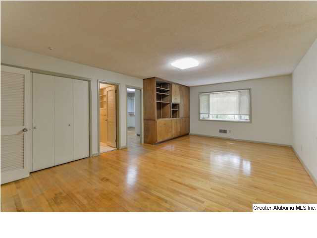 2609 Rocky Ridge Road Birmingham, AL 35243 - Photo 22 of 32