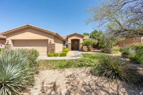 $465,000 | 3309 East Willow Drive, Washington, UT 84780
