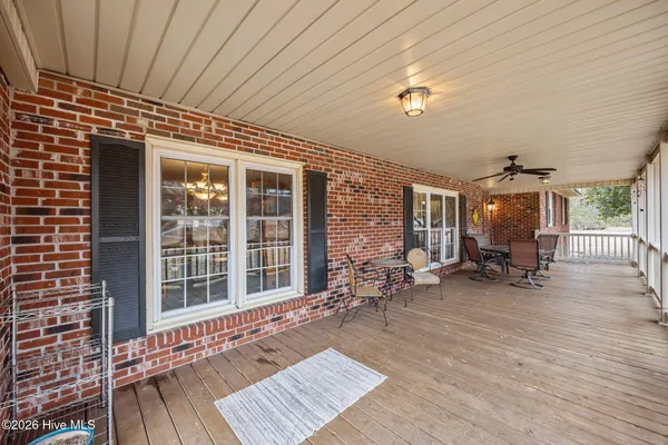 $295,000 | 10573 Highway 306, Arapahoe, NC 28510