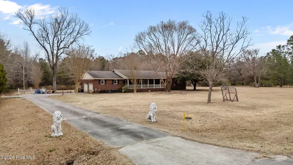 $295,000 | 10573 Highway 306, Arapahoe, NC 28510