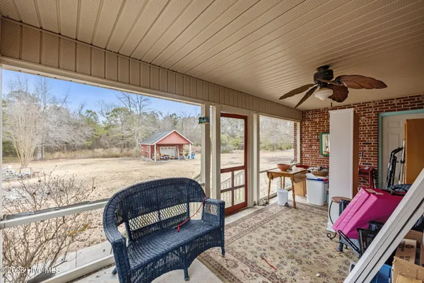 $295,000 | 10573 Highway 306, Arapahoe, NC 28510