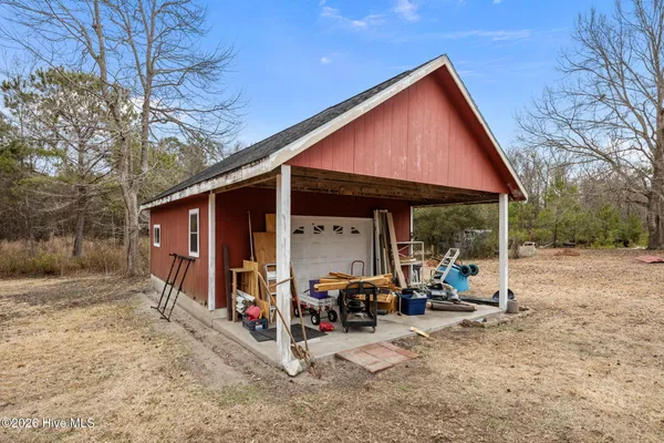 $295,000 | 10573 Highway 306, Arapahoe, NC 28510