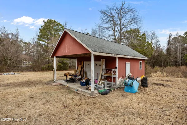 $295,000 | 10573 Highway 306, Arapahoe, NC 28510