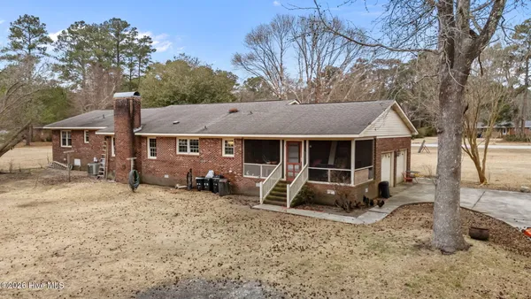 $295,000 | 10573 Highway 306, Arapahoe, NC 28510