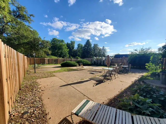 $112,000 | 12826 Nicollet Avenue, Unit 202, Burnsville, MN 55337